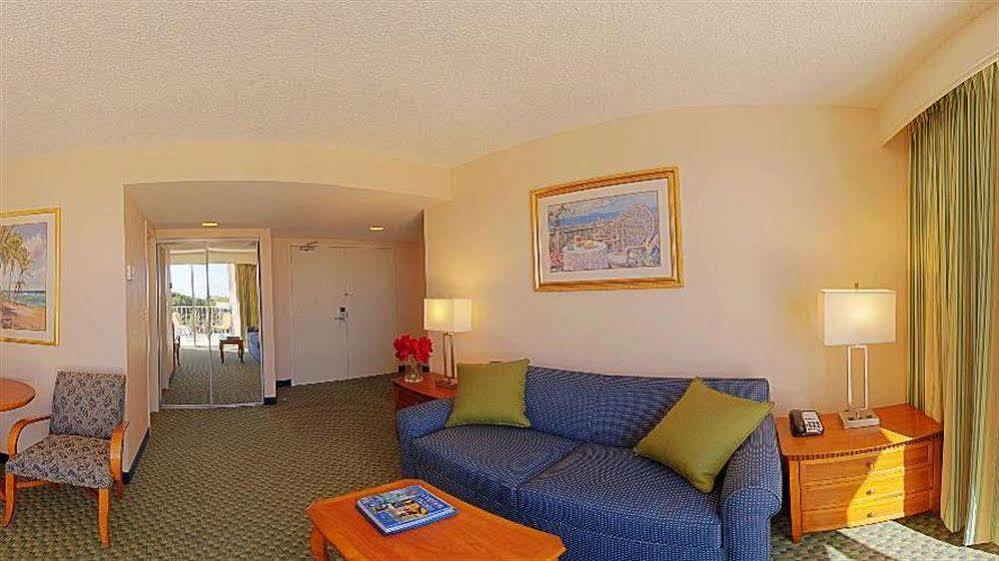 Courtyard By Marriott Key Largo Hotel Exterior photo